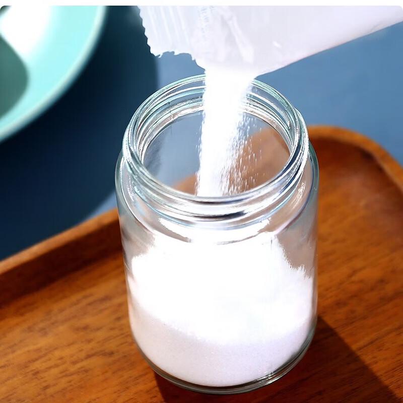 Glass Seasoning Jars with Integrated Brush