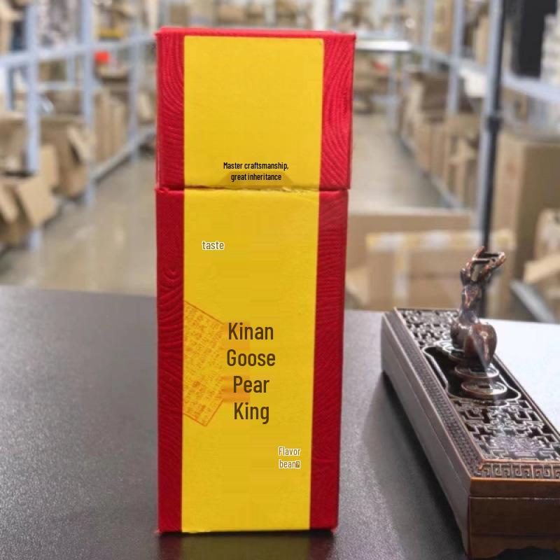 Kinan Pear & Sandalwood Incense Sticks with Pomelo Leaf and Ambergris Scent – Smokeless Red Clay Bamboo.