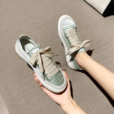 Neue runde Kopfschuhe schmutzige Schuhe einzelne Schuhe Damen Freizeitschuhe Satin weiße Schuhe Schnürschuhe flache Damenschuhe