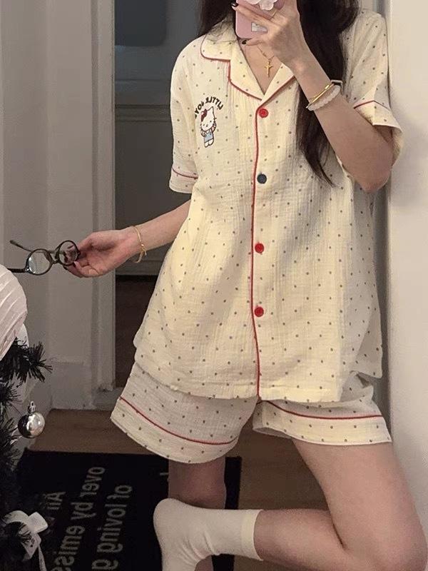 

New polka dot Hello Kitty pajamas women can wear red edge short sleeves shorts suit girls loungewear in summer S