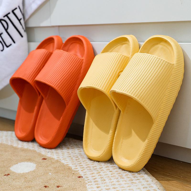 Summer EVA Slippers: Non-Slip, Odor-Resistant, Unisex Indoor/Outdoor Slippers for Home and Bathroom