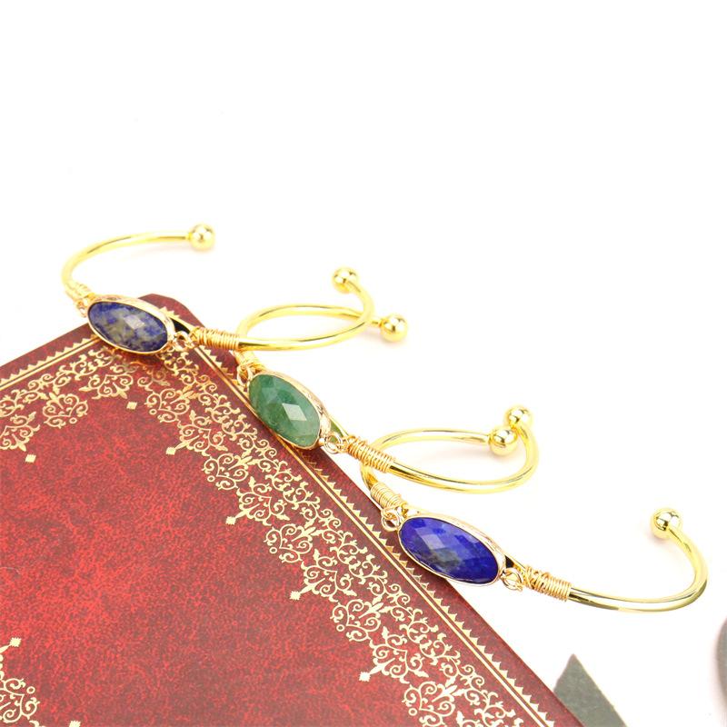 Hand-Wound Natural Stone Crystal Stone Moonstone Gold Hemming Bracelet Bracelet Bracelet B15