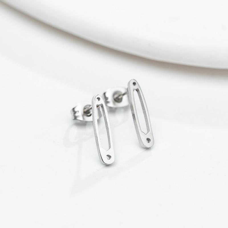Unisex Stainless Steel Punk Musical Note Earrings with Whirlwind Design