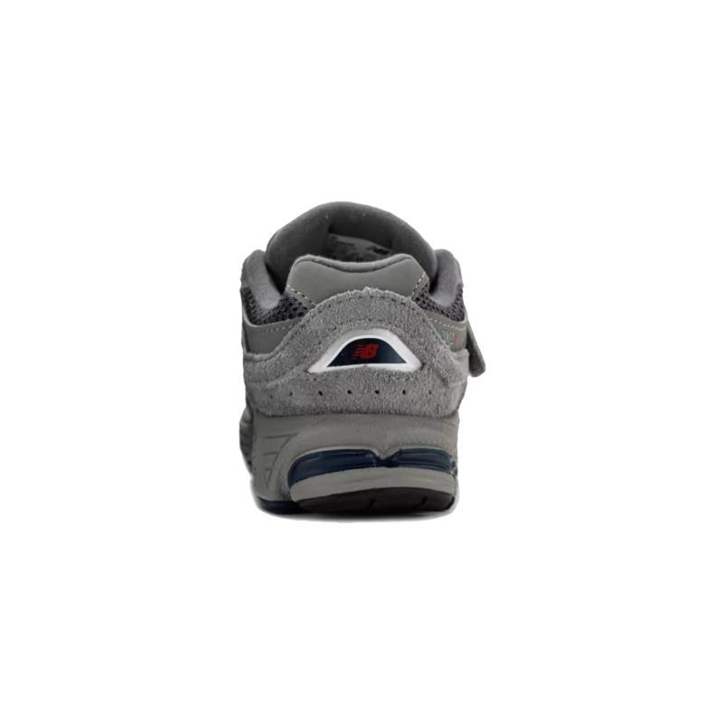 New Balance 2002R Dark Grey TD IV2002R0