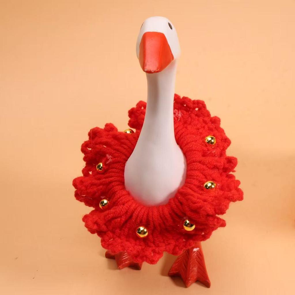 Valentine's Pearl Desktop Goose Set with Mini Knitted Hat & Adjustable Wings Clothing