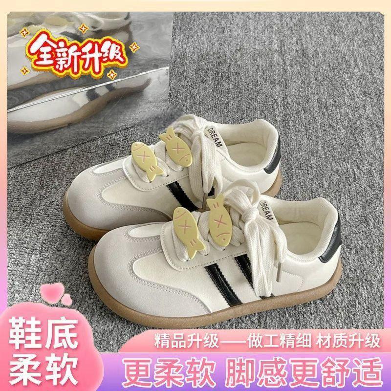 Saison scolaire nouvelles chaussures de skate décontractées tendance petit poisson niche polyvalentes petites chaussures blanches super douces