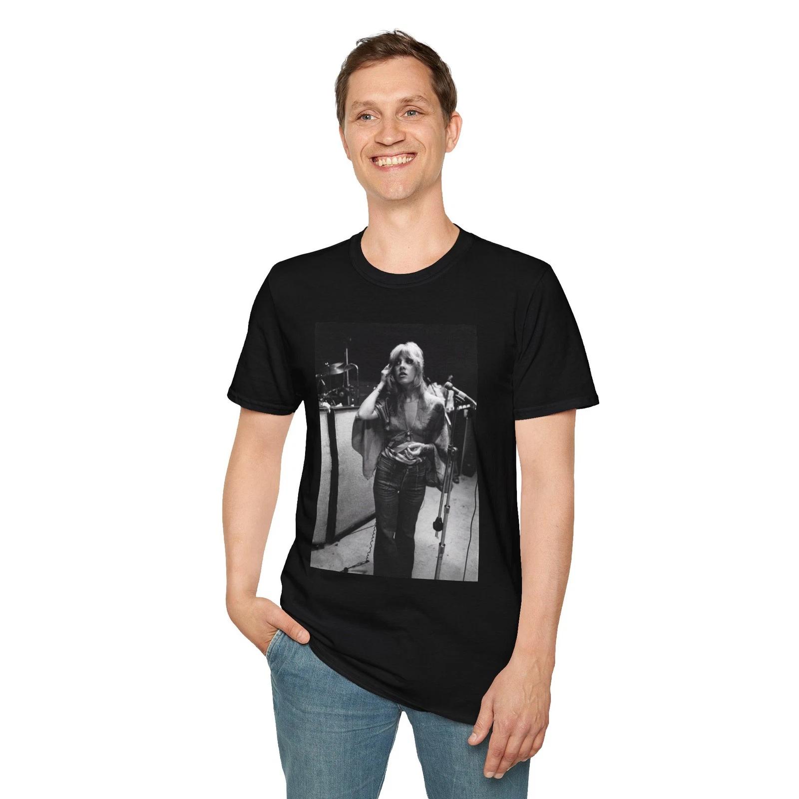 Stevie Nicks T-Shirt, Unisex Retro Tee, Gift Music LEgend Singer S