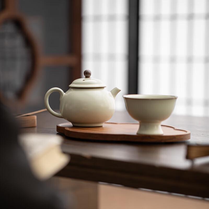 Su's Ru Ware Ceramic Portable Tea Set