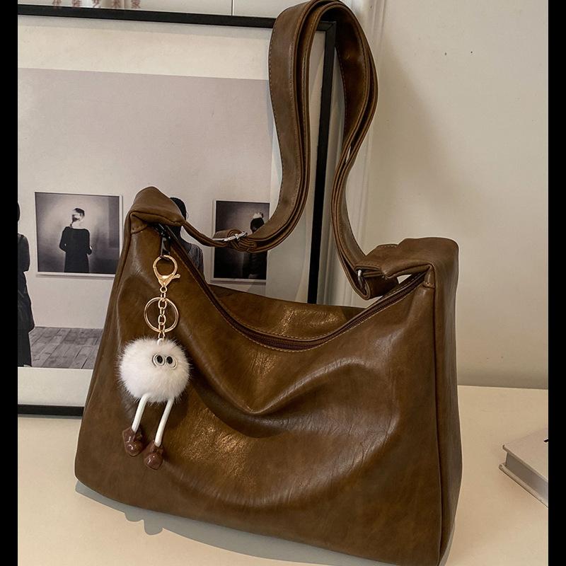 Autumn and Winter Large-capacity Soft Crossbody Bag Women's 2025 New Trendy Fashion Versatile Casual Shoulder Bag