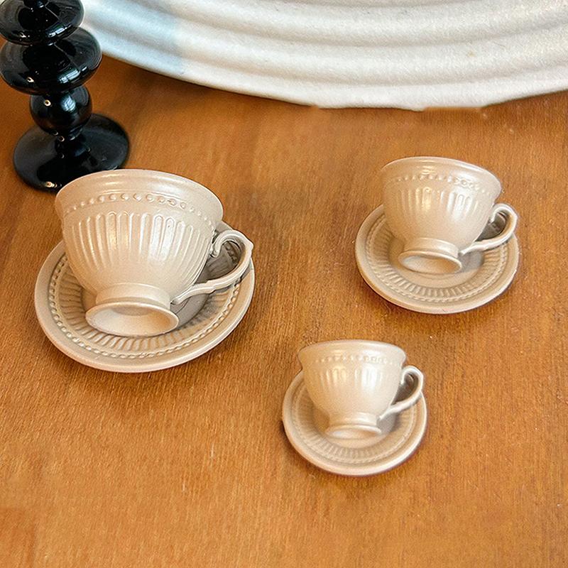 2PCS Small Luxury French Coffee Cup Plate Set Toy Dollhouse Mini Furniture Model DIY Accessories Miniature Scene Decoration