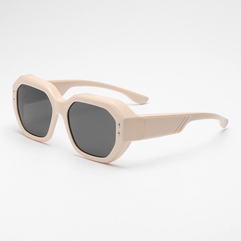 2025 European & American Versatile Ins Rivet Polygon UV-Blocking Polarized Sunglasses for Men & Women - Modern National Tide Style