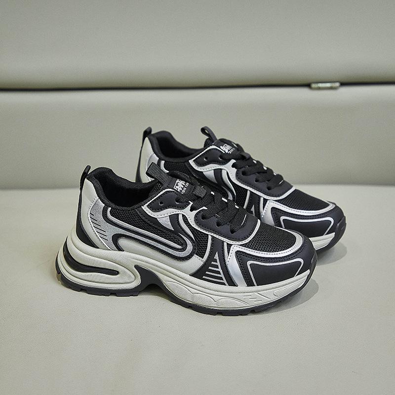 Women's Breathable Casual Walking Running Shoes Sneakers Lace Up Slip On Sports Tennis Shoes Women Mesh Air Cushion Sneakers for Gym Workout Sports