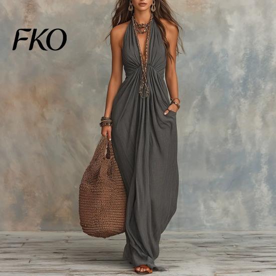 Slimming Long Skirt Dress Women Halter Neck Pleated Maxi Dress, Deep V Sleeveless Drapey Beach Vacation Sundress, Summer Flowy with Pockets