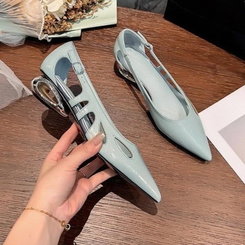 Fashion Sandals Women 2025 New Outside Wear Flat Heel Summer All-match Women's Shoes