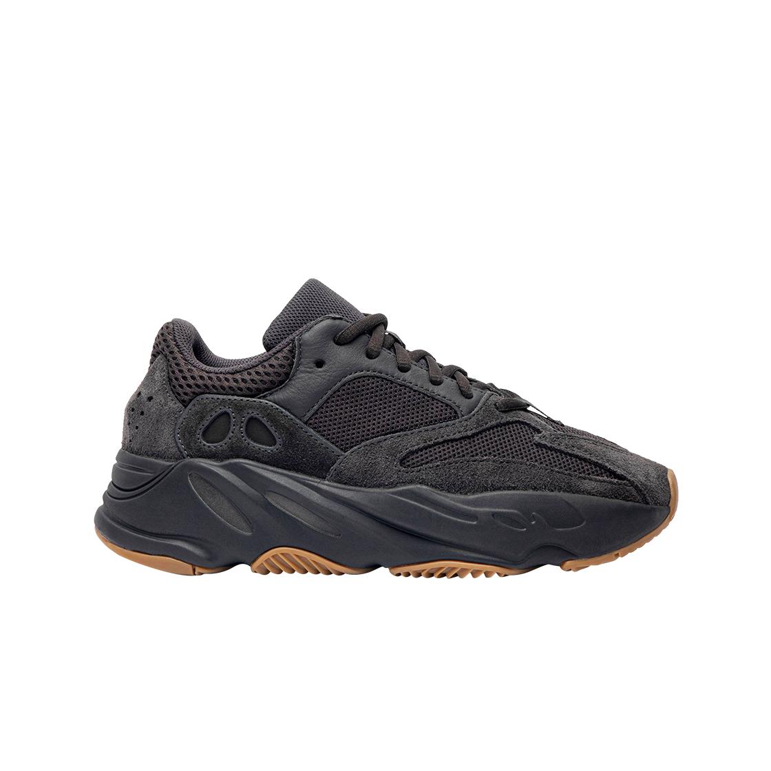 

Adidas Yeezy Boost 700 Utility Black 260