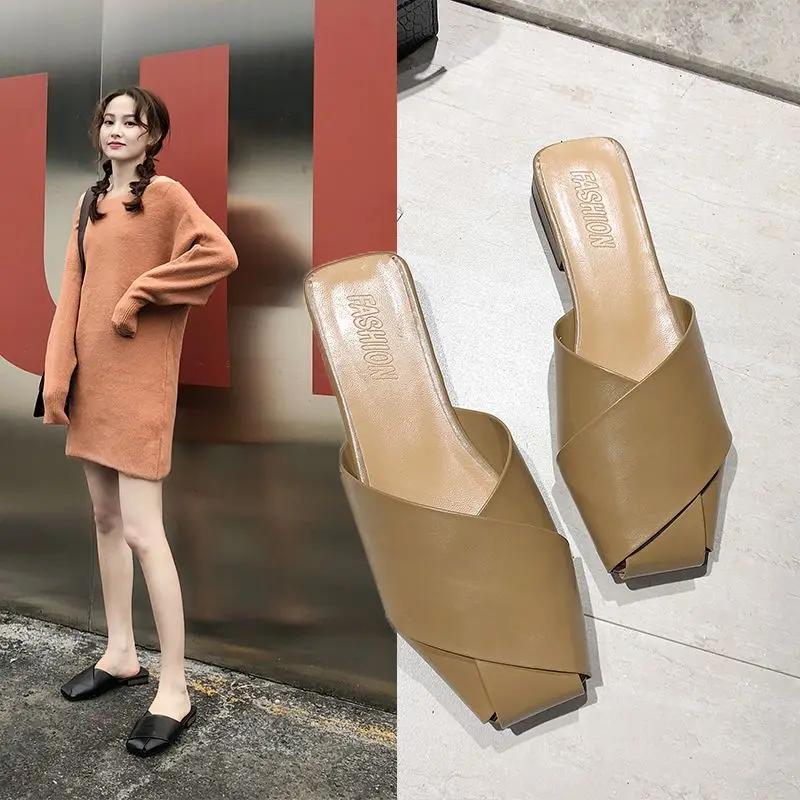 Fashion Flat Apricot Outside Shoes for Women Woman Slippers Sandals Slides Leather On Beach Job Mules New Style Natural Skin Fashion B W