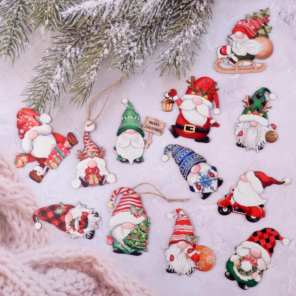 16Pcs Christmas Decorations, Gingerbread House Ornaments, Festive Tree Hanging Decor for Holiday Party, Classroom and Office, Family Activity