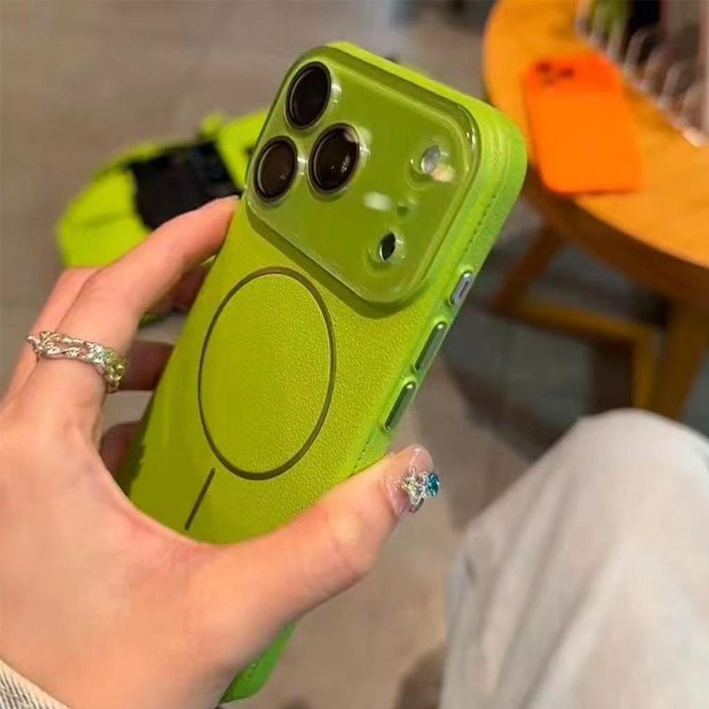 Neue magnetische Handyhülle aus Leder für Apple 17PROMAX Göttinnen-Stil Anti-Fingerabdruck Einfache Starke Magnetische Hülle