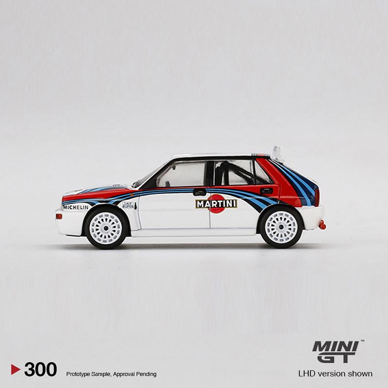 

МИНИ ГТ 1:Модель 64 автомобиля Lancia Delta HF Integrale Evoluzione Martini с покрытием из сплава, литого под давлением автомобиля -