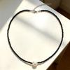 Fashionable Black Crystal Spinel Necklace - Korean Style Short Clavicle Chain for Daily Wear