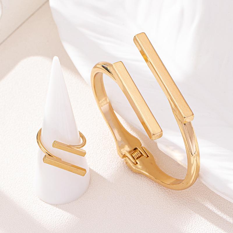 Fashion Creative Square Open Adjustable Bracelet Ring Set