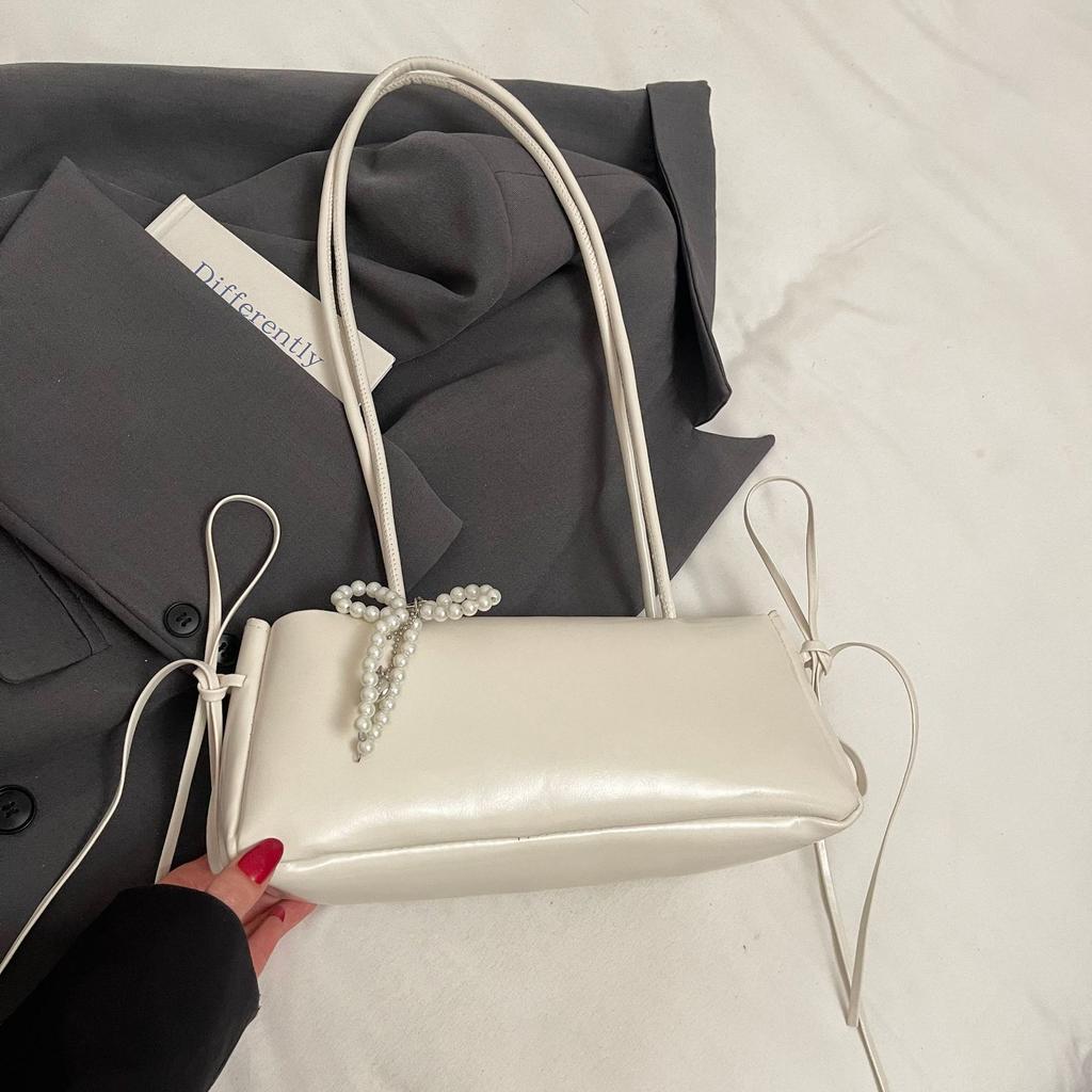 New Korean Cute Girl Underarm Bags with Versatile and Fashionable Bow Pillow Bag Texture Shoulder Bag