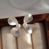 925 Silver Vintage Earrings For Women Simple Flower Pearl Earring Jewelry Prevent Allergy Party Accessories Gift