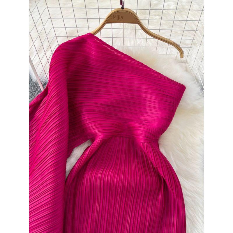 Sanzhai Ruched Socialite One-Shoulder Cold-Shoulder Dress Dress