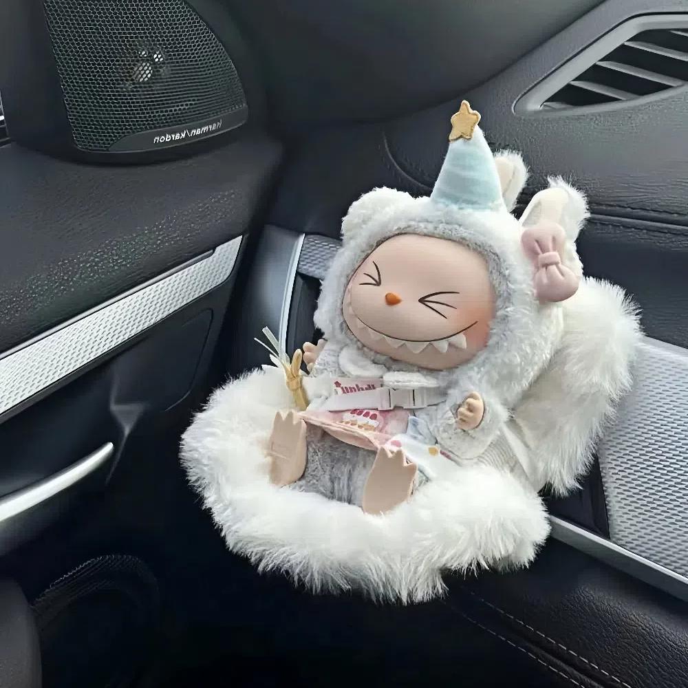 Labubu Puppe Auto Lüftungsschlitz Halterung für 15-17cm Figuren - Sichere Sicherheits-Sitzhalterung, Kawaii Armaturenbrett Deko-Accessoire, Schnelle Werkzeuglose Installation, ABS-Kunststoff