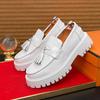 Mode Neue Herren Schwarz Weiß Quasten Dicke Sohle Hochzeitskleid Schuhe Männlich Leichte Plateau Loafer Zapatos Hombre