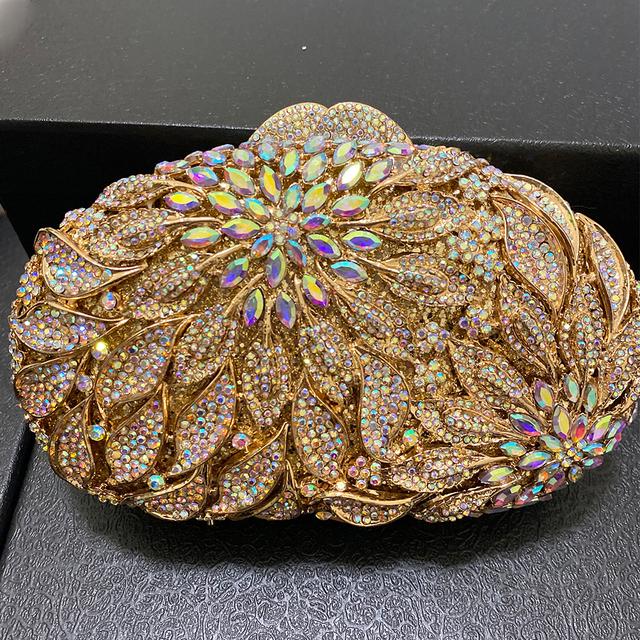 Weiße Diamant-Kupplungstaschen 10 Farben Handtaschen Luxus Gold Kristall Strass Abend-Kupplungstaschen Damen Hochzeits-Party-Tasche