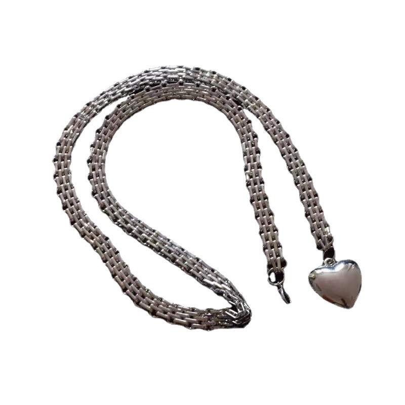 Women's Exaggerated Shiny Metal Love Chain Splicing Pendant Waist Decoration Waist Decoration Waist Dress Waist Decoration