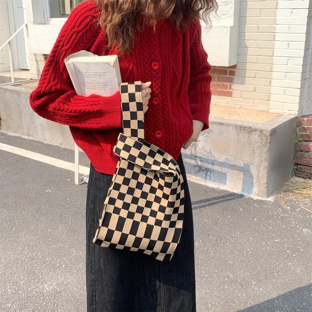 Classy And Timeless Vertical Checkered Tote Bag Perfect For Trendy Fashion Lovers And Essentials Everyday