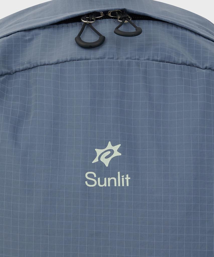 Sunlit Two-Way Backpack (Blue)