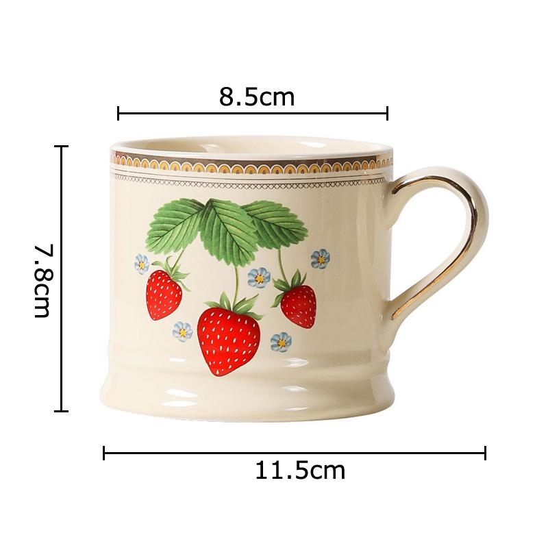 

Cute Strawberry Pattern Mugs Gilding Edge Porcelain Cup Tableware Coffee Mug Dining Table Afternoon Tea Teacup Fruits Juice Cup 290ml