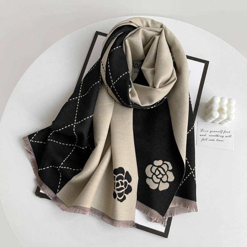 Scarf Women's winter imitation cashmere scarf High-end sense versatile retro long shawl Warm dual-purpose scarf