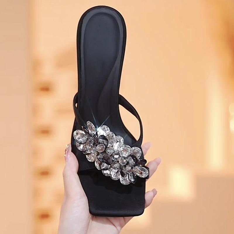Fashion Sequin Flower High Heels Women's Summer New Square Toe Open Toe Non-slip Temperament Outward Wear Flip Slippers
