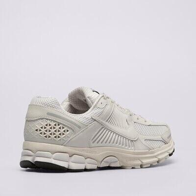 Nike Vomero Zoom 5 Sneakers Spacious Grey/transparent Grey/black/sail