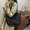 New Fashi Women Canvas Crossbody Bag Large Capacity Shoulder Bags Casual Tote Comfortable and Versatile Texture Storage Bags