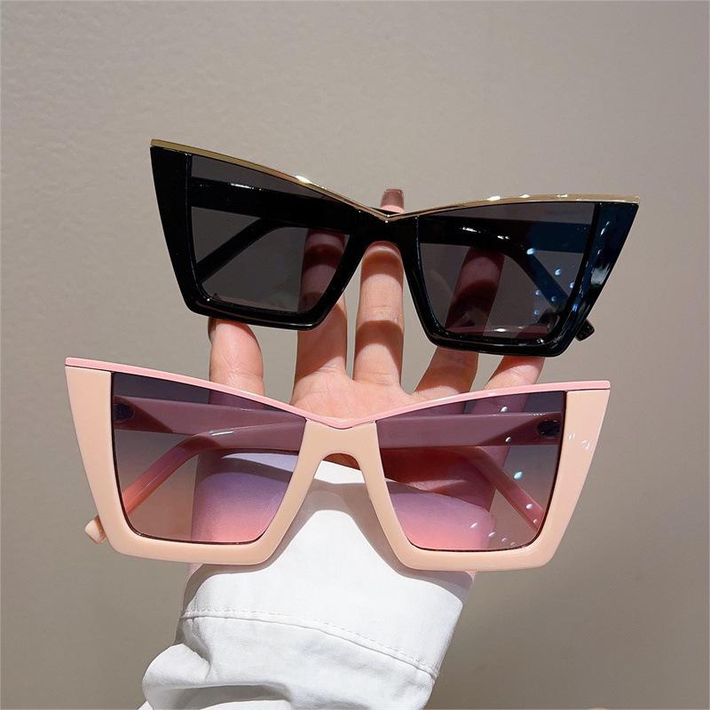 New Fashion Women Sunglasses Personalized Trendy Cat Eye Design Sun Glasses Uv Resistant High End Glasses Men Outdoor Sunnies