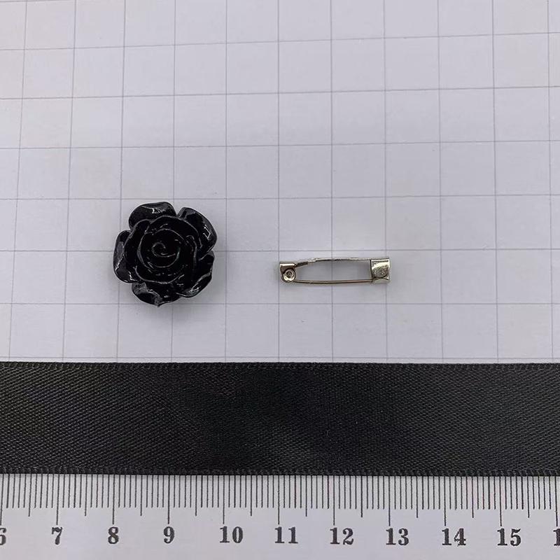 

Элегантная женская одежда для девочек Клетчатые броши-камелии Значки Классическая леди Высокое качество Вечеринка Свадебные булавки Аксессуары