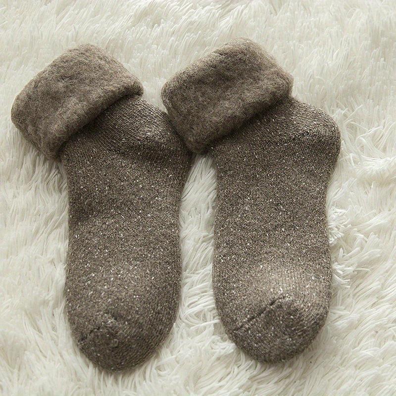 

Новые женские однотонные шерстяные носки, плюшевые теплые лыжные носки, удобные и противоскользящие зимой