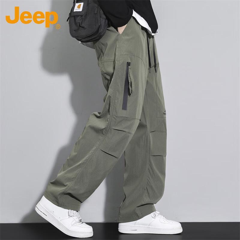 Jeep Men's Loose Fit Cargo Straight Leg Casual Pants
