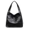 High Quality Solid Hasp Faux Suede  Rivet Shoulder Bags for Women Fashiable Versatile Stylish Design Armpit Crossbody Bags