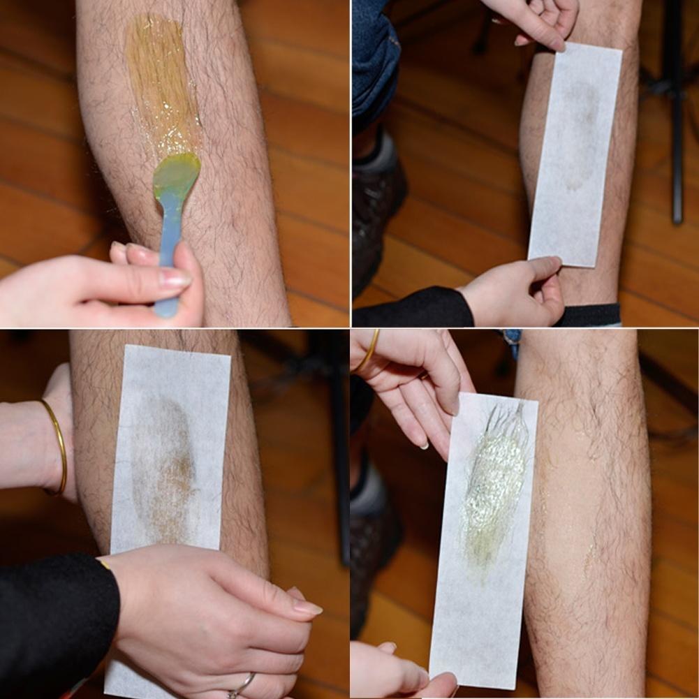 Как выдирать воск. Восковые аппликации. Депиляция ног воском. Воск для депиляции. Воск для депиляции.