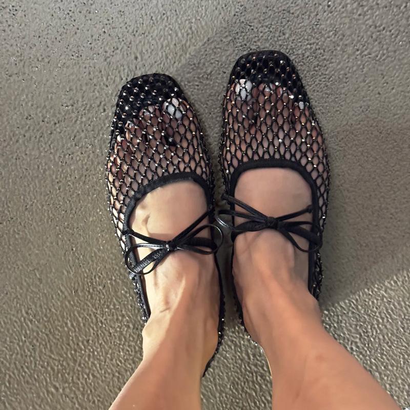 

Flat bottom breathable mesh Mary Jane shoes women s shoes 2025 large size new niche hollow word with French single shoes 40 чёрный