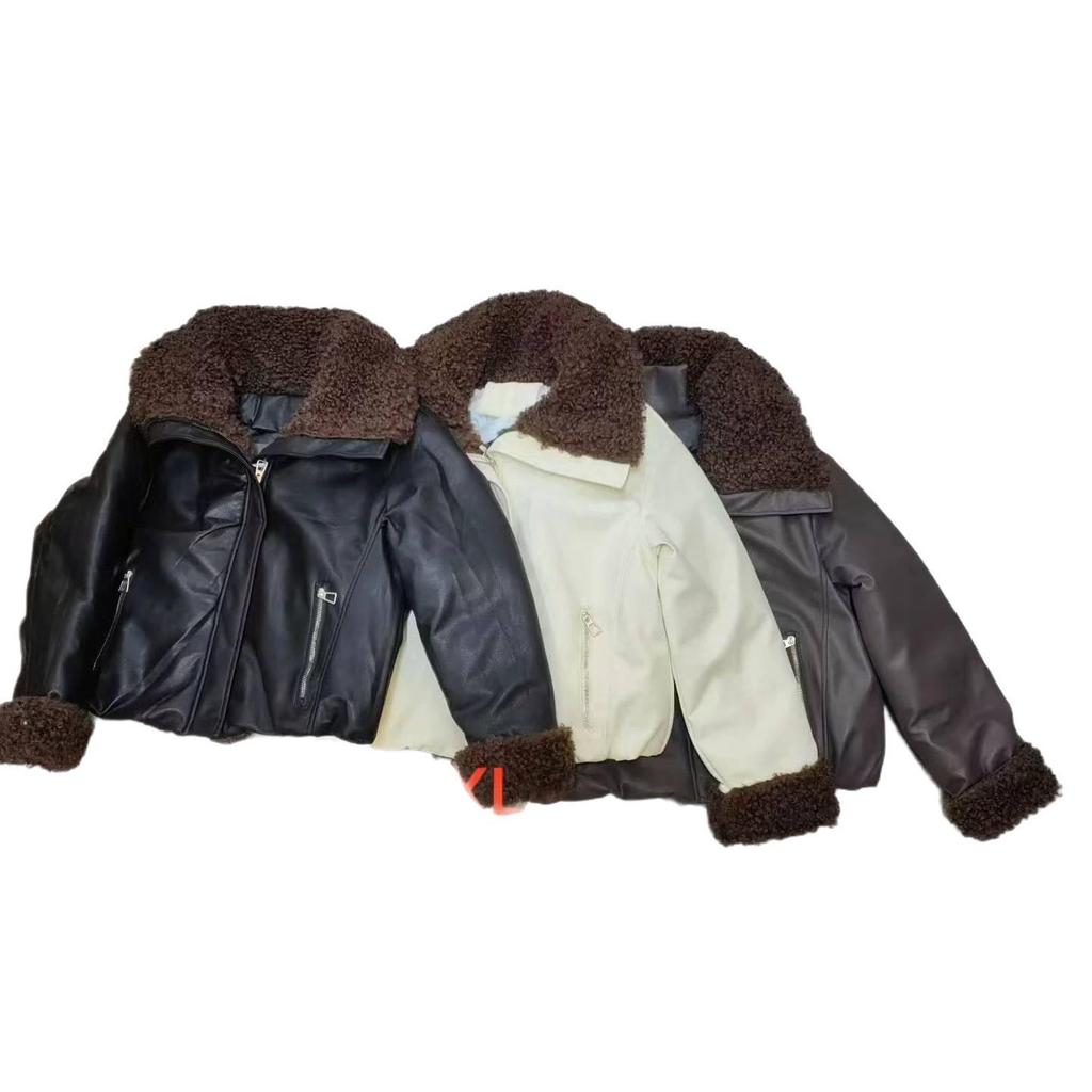 Stylish Women's Lambswool & PU Leather Patchwork Jacket - Winter 2026 Slim Fit Padded Lapel Coat