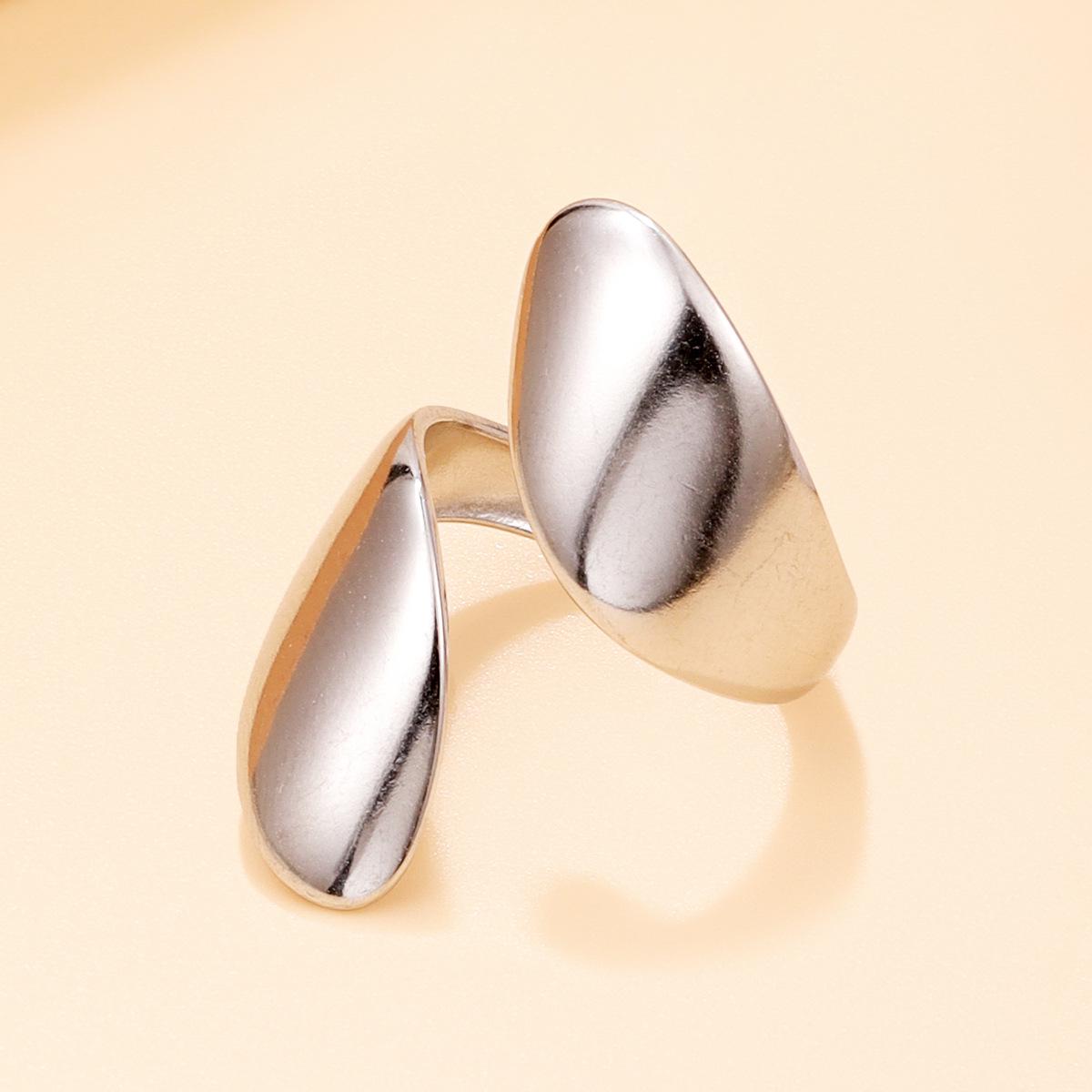 High-Gloss Stainless Steel Geometric Water Drop Open Ring in Cool European-American Style