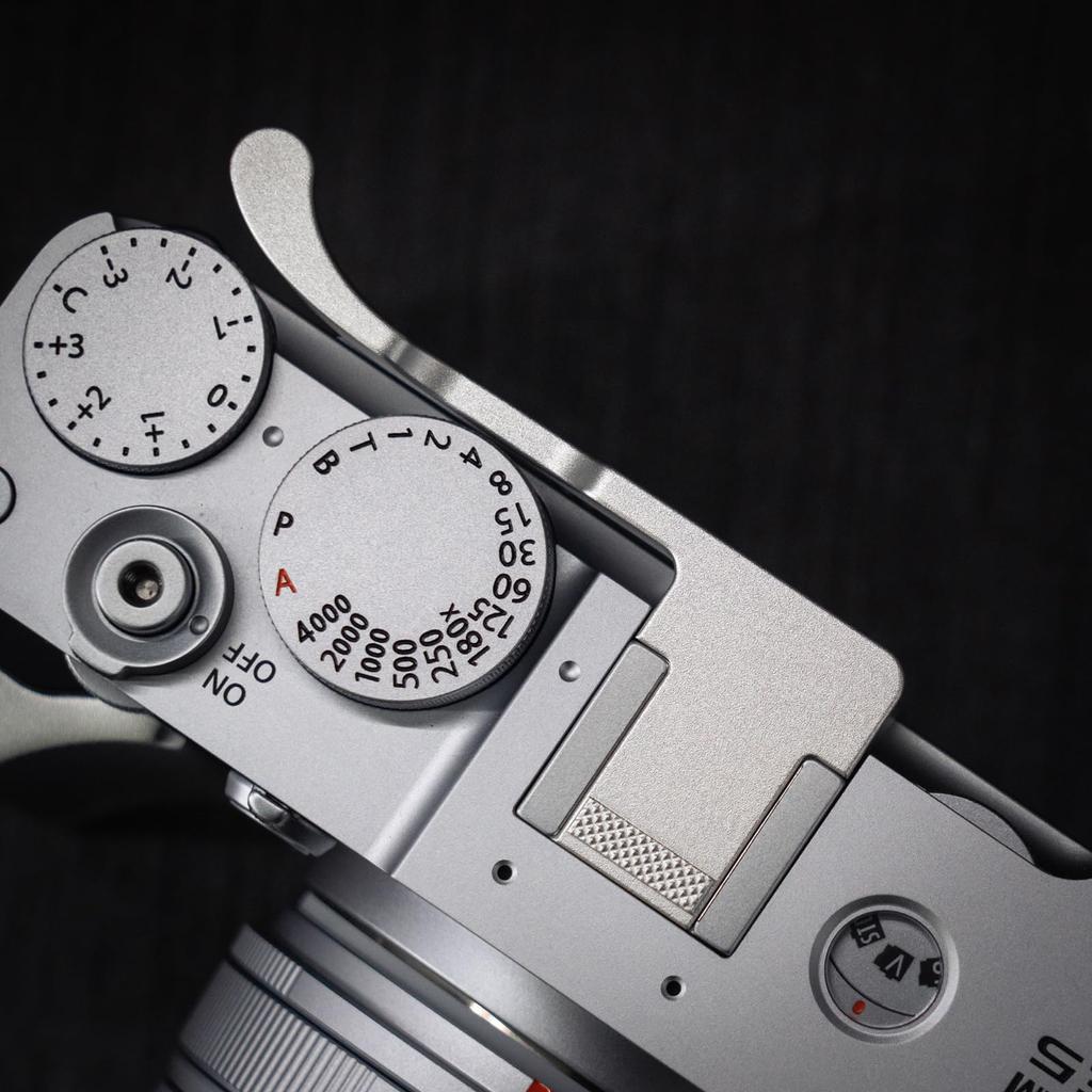 Iborrys Thumb Up Compatible with FUJIFILM and Fujifilm XE5 Dedicated Thumb Shoe Unique Retro Diamond Engraving Enhanced Shooting Stability Grip, X-E5