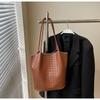 Fashion retro trend spring new casual simple niche design tote women's bag shoulder bag